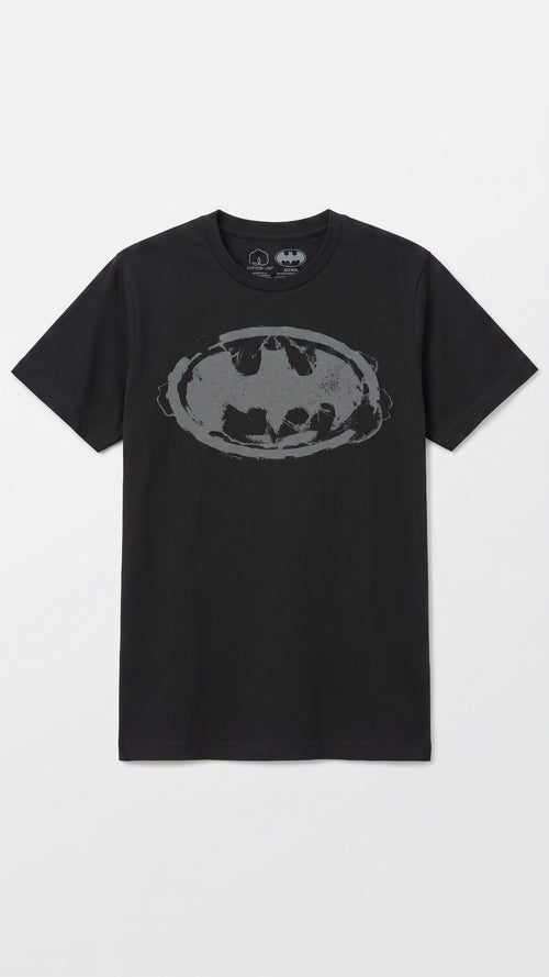 Batman Distressed Smoke Logo Black Graphic T-Shirt Size S